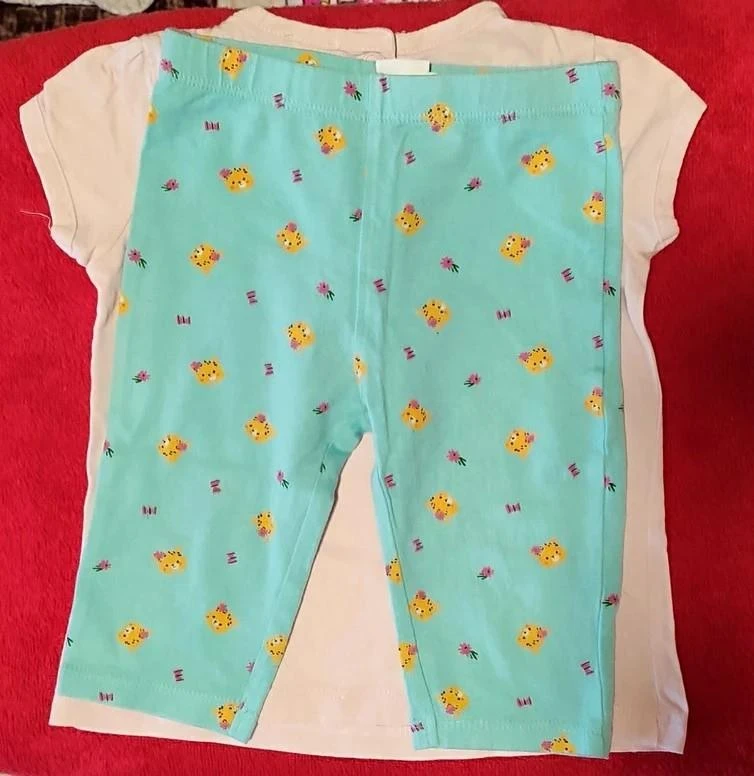 T-shirt + bodysuit set 18 months – photo 2